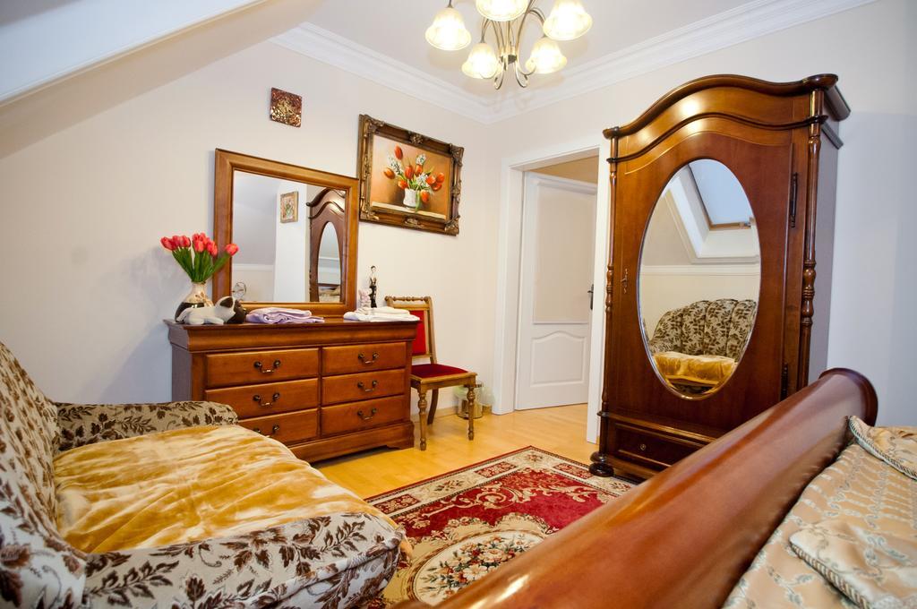 Dom Tulipan Villa Krynica Zdroj Dış mekan fotoğraf